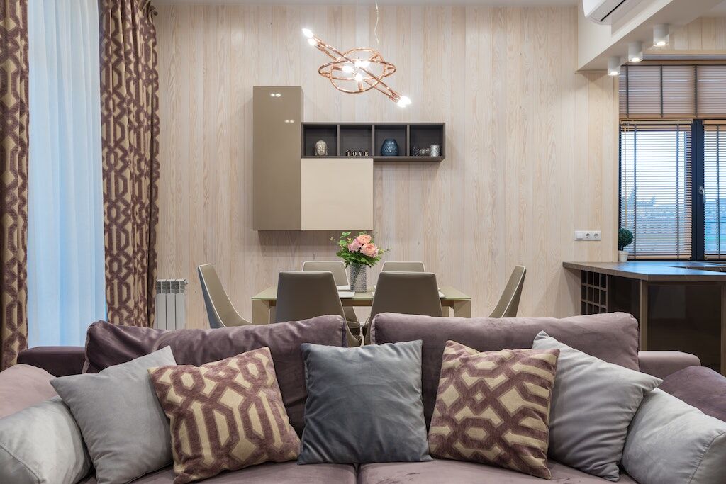 An Expert’s Guide to Decorating an Apartment: Making the Most of Your Overseas Home